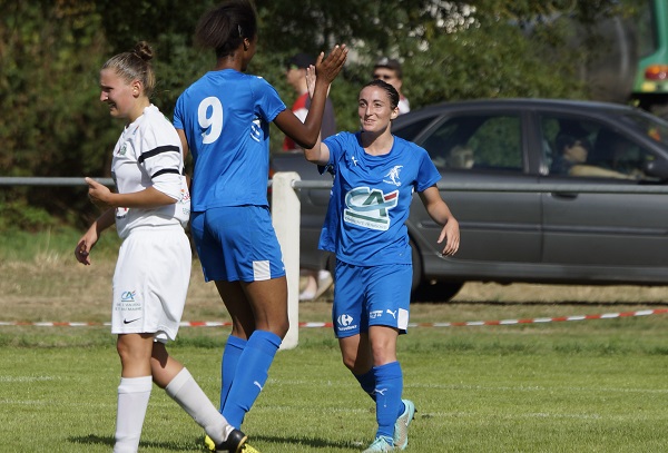Kelly Kone et Marion Leroy (photo Sébastien Duret)