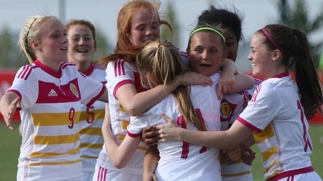 Les Ecossaises se qualifient dans la douleur dans le groupe 2 (photo LFF) Les Ecossaises se qualifient dans la douleur dans le groupe 2 (photo LFF)