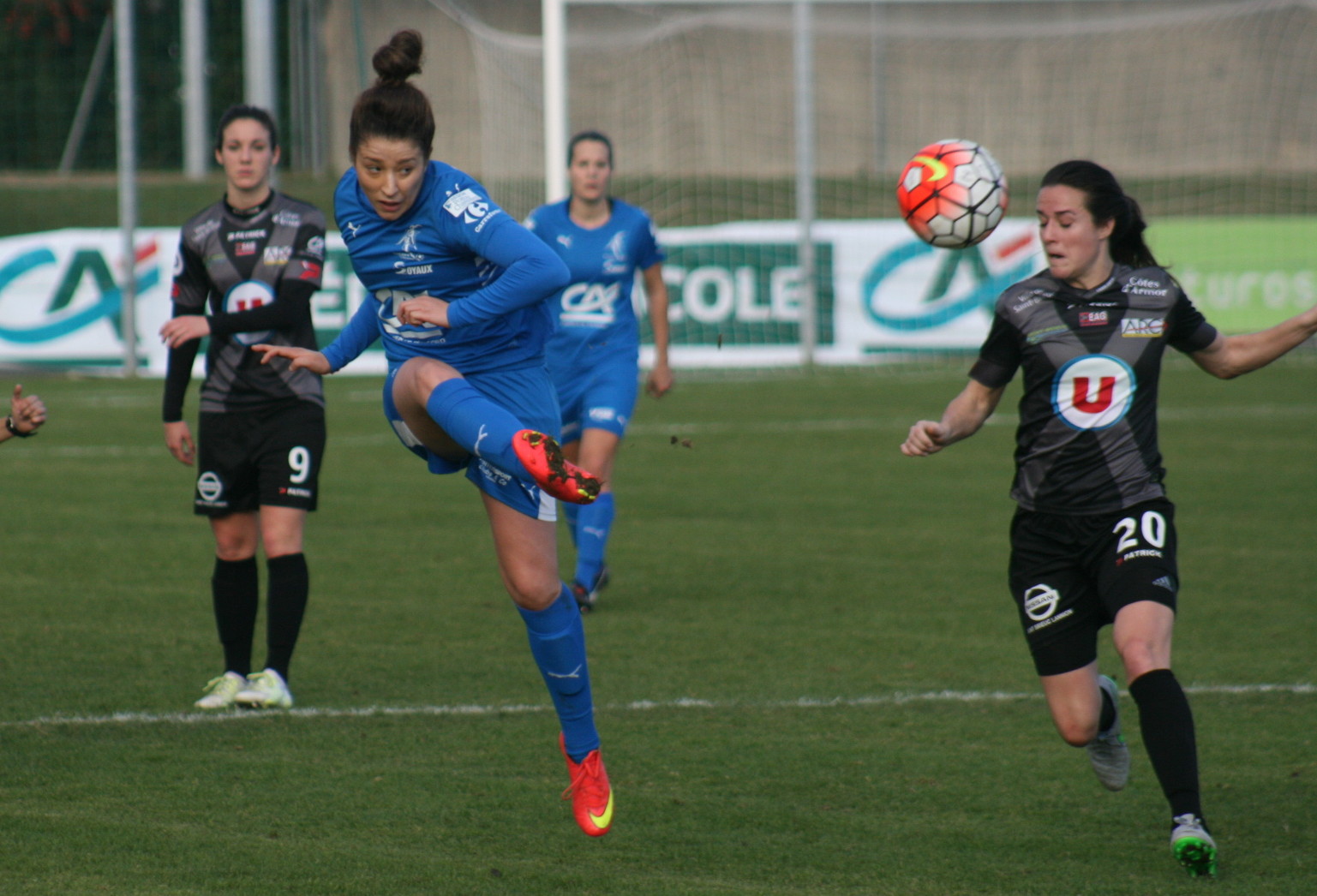 Belkacemi devant Plaza (photo C Ringaud)