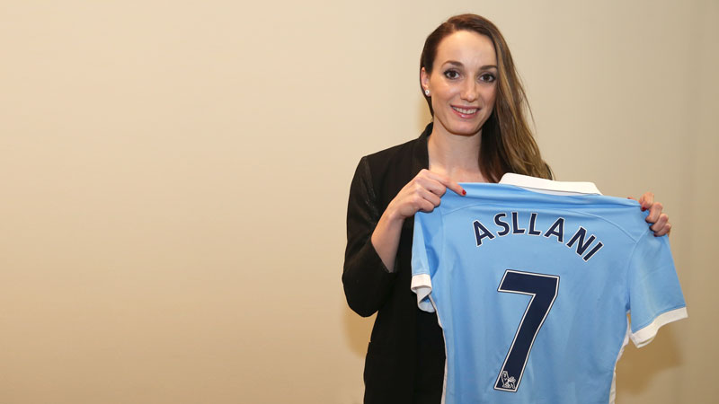 Asllani rejoint Manchester City (photo MCFC)