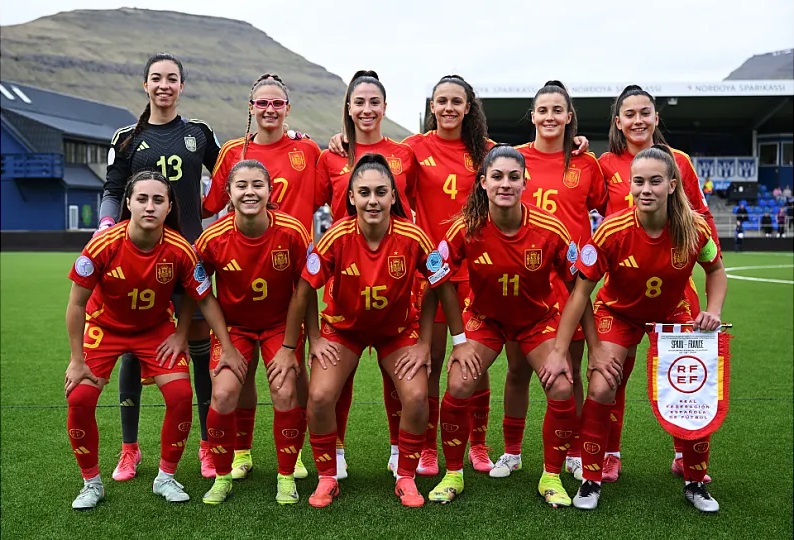 Euro U17F - La FRANCE tient tête à l'ESPAGNE