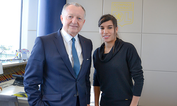 Jean-Michel Aulas et Amel Majri (photo OLweb) Jean-Michel Aulas et Amel Majri (photo OLweb)