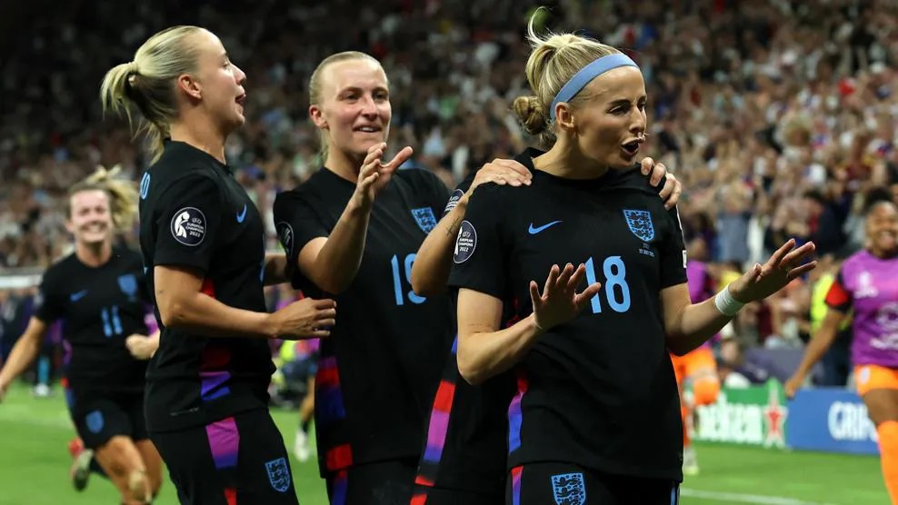 Chloe Kelly assomme l'Italie (photo UEFA.com)