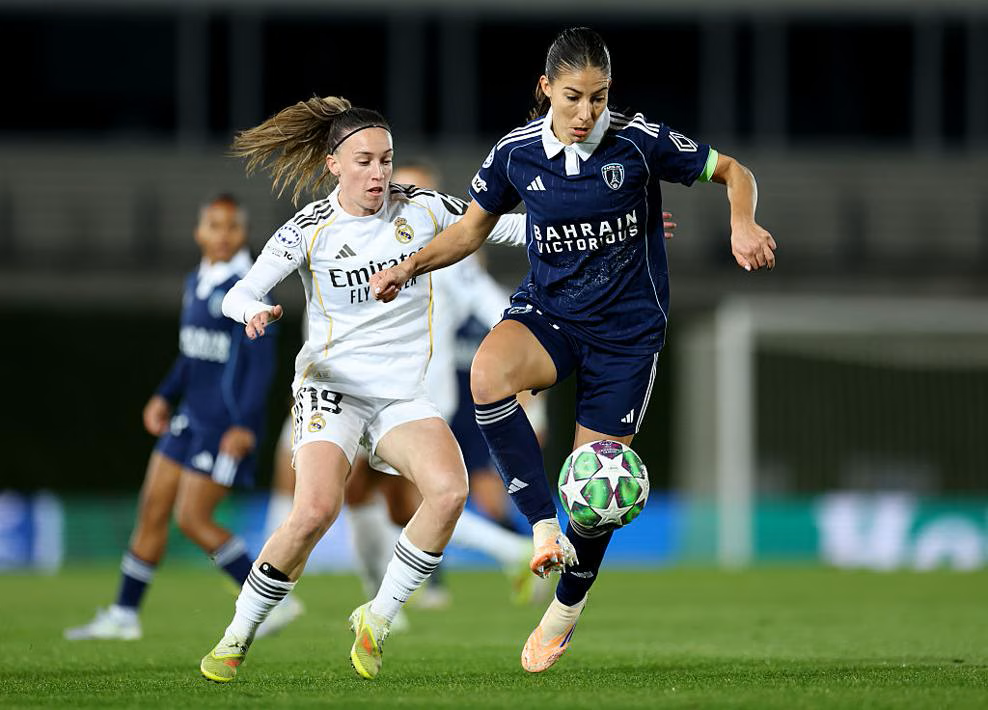 Les partenaires de Mateo n'y arrivent toujours pas