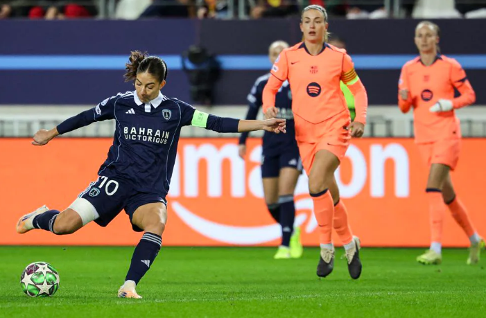 La capitaine Clara Mateo a trouvé le poteau (photos UEFA)