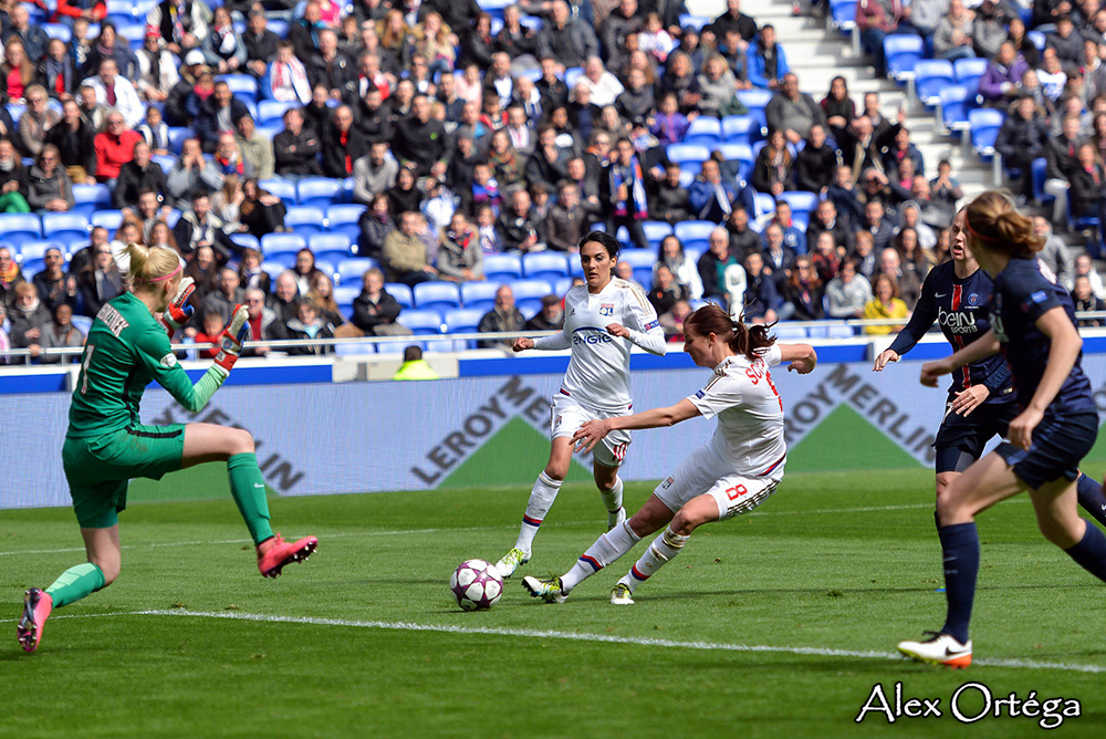 Ligue des Champions - Lyon sur les sommets face au PSG décimé Ligue des Champions - Lyon sur les sommets face au PSG décimé