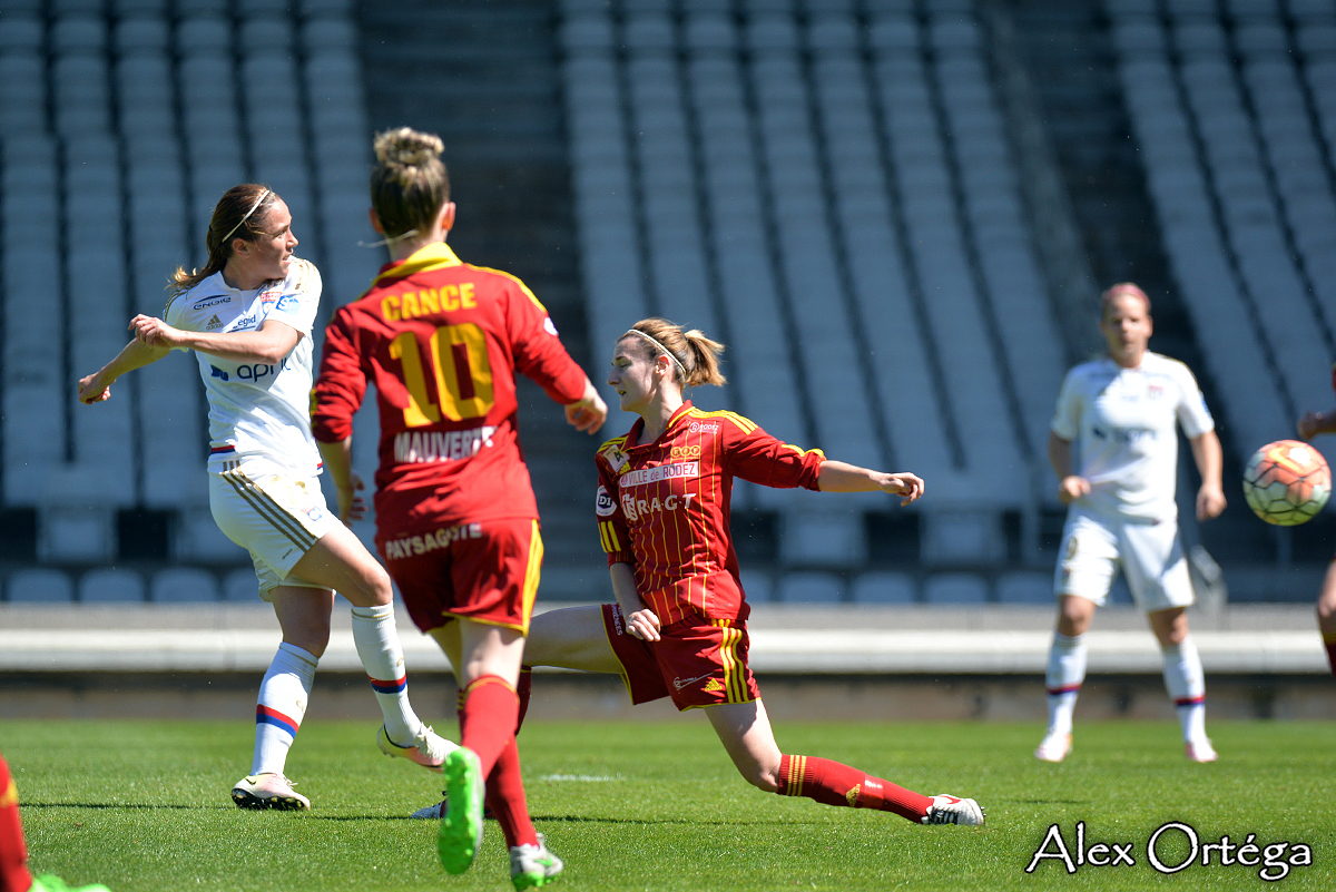 Doublé pour Abily