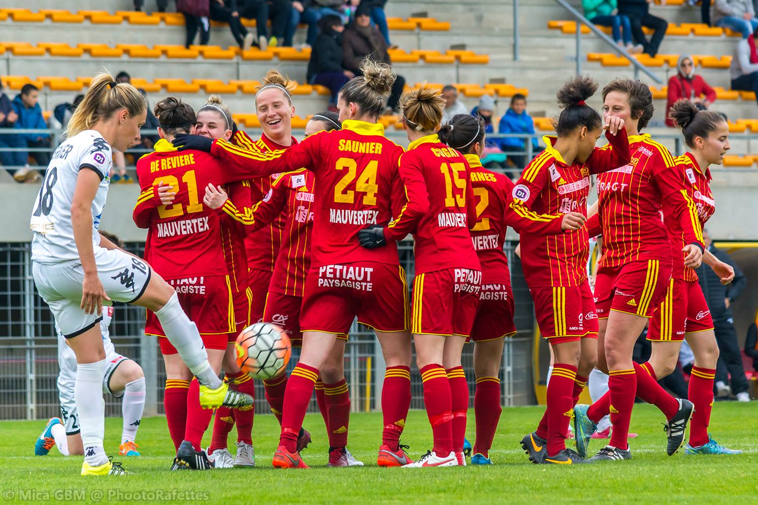 Les Rafettes réussissent leur meilleure saison (photo Mica GBM/Phootorafettes)