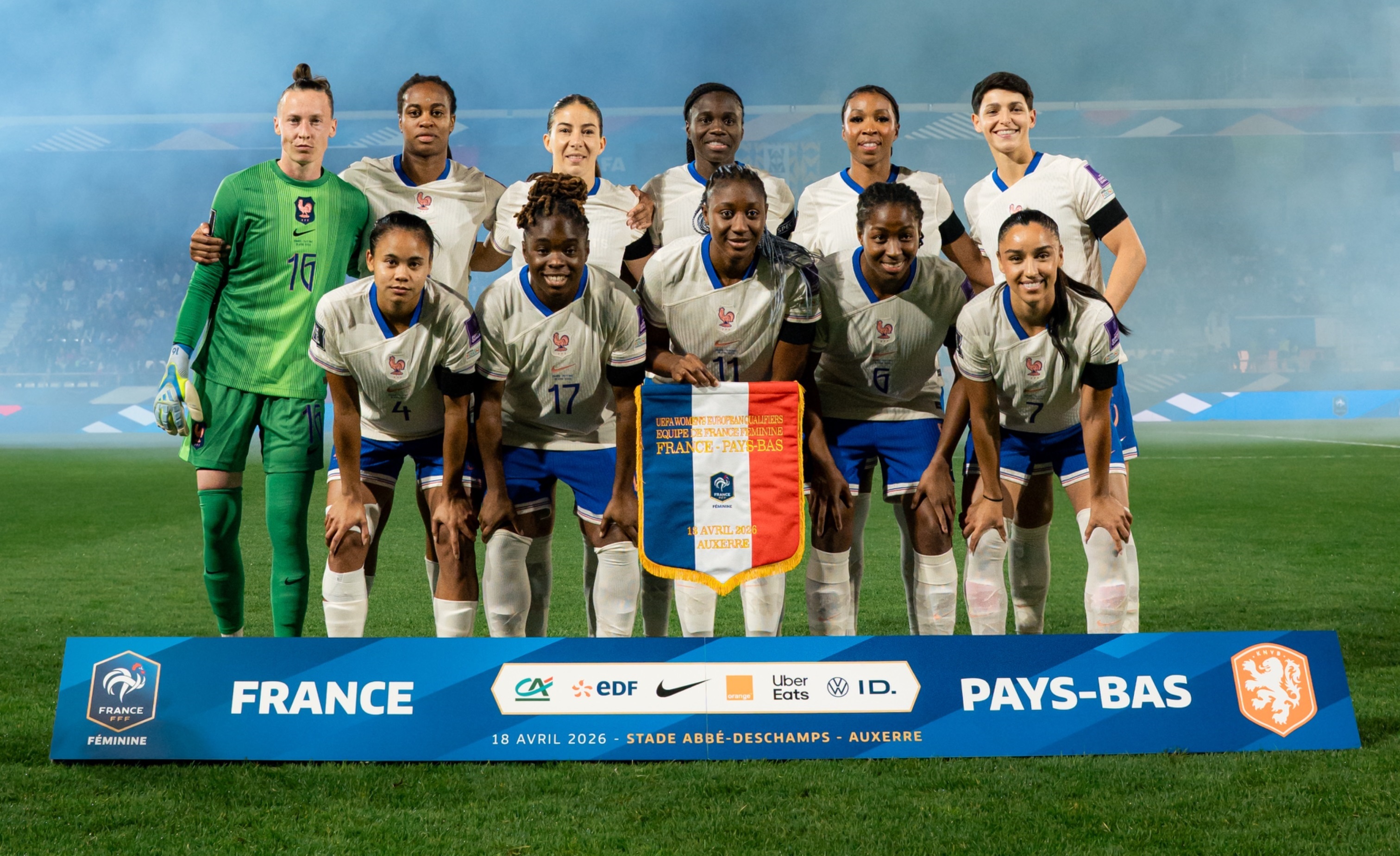 Bleues - La FRANCE n'est plus maître de son destin