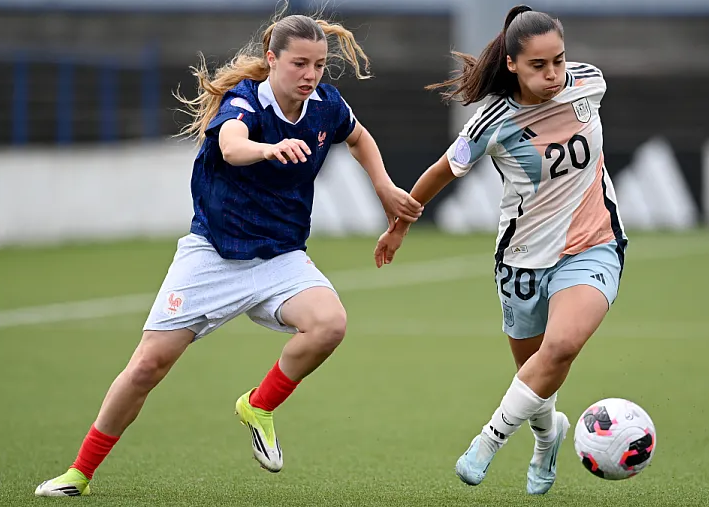 La France a su contenir l'équipe espagnole (photo UEFA.com)