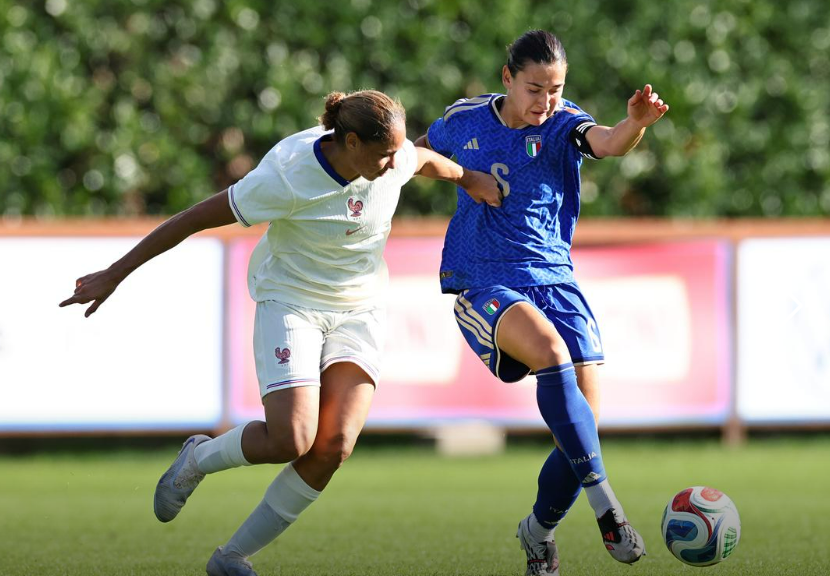 U23 - La FRANCE rattrapée sur les coups de pied arrêtés italiens