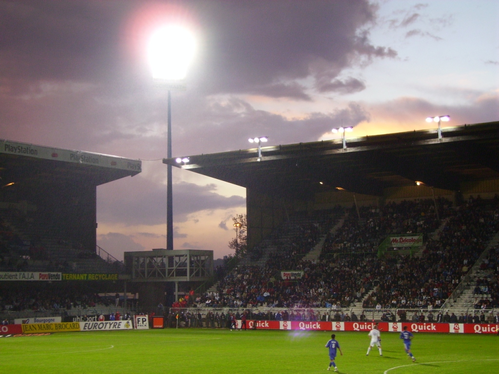 Le stade Abbé Deschamps sera plein ce samedi soir