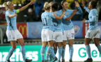 Les partenaires de Houghton, à gauche, ont nettement dominé LSK (photo ManCity)