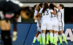 Carli Lloyd félicitée (photo FIFA.com)