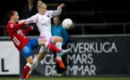 Anja Mittag, ici avec le maillot de Rosengard, connait l'équipe d'Örebro, avec Lehtinen à gauche (photo damfotboll.com)