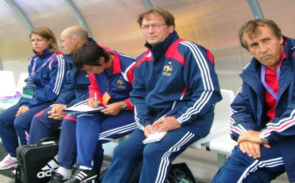 17 ans : premier match face au Japon (17 h 30)
