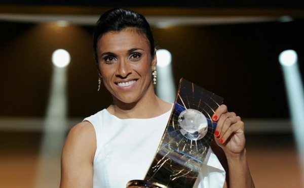 Marta élue pour la 5e fois meilleure joueuse mondiale de la FIFA