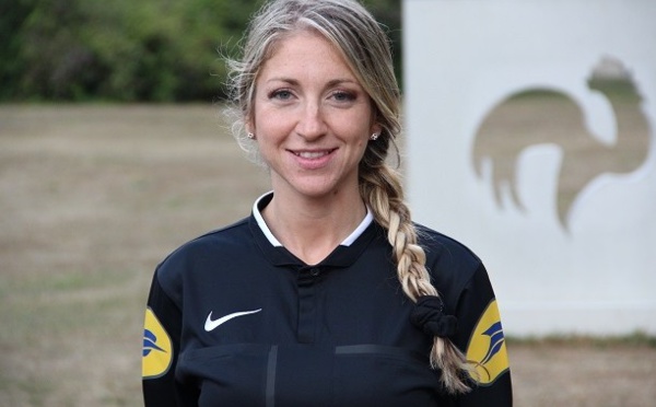 Arbitrage - Manuela NICOLOSI assistante en Ligue 2