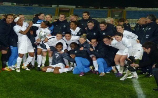 Tournoi de CHYPRE -  Les BLEUES étaient une classe au-dessus...