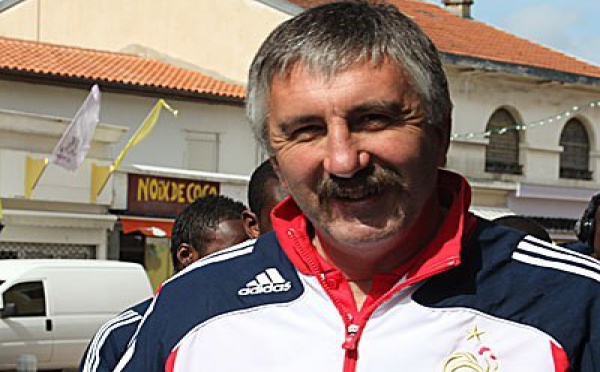 FRANCE U19 - Un groupe élargi pour Gilles EYQUEM