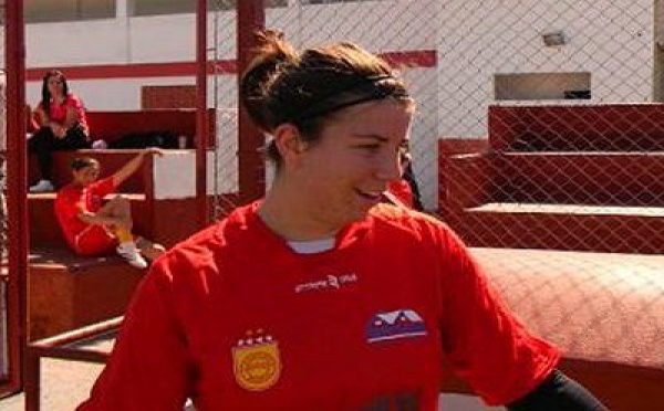 BLEUES - Emilie GONSSOLLIN : « Foot, soleil, sable, qui ne tomberait pas amoureux ? »