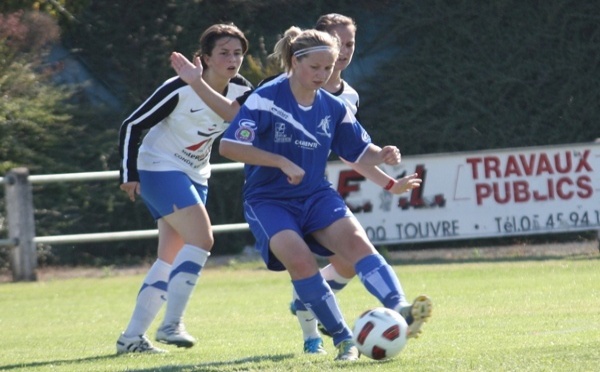 D1 - Lauren ELWIS (FCF Arras) : "Continuer à progresser"