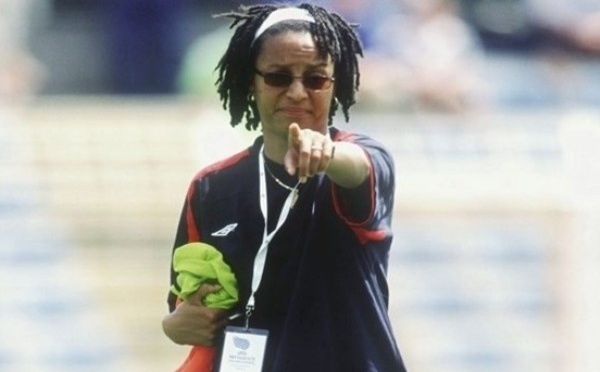 Angleterre - Hope POWELL a démissionné de son poste après 15 ans de service !