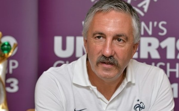 U19 - Gilles EYQUEM : "Je pense qu'il ne faudra pas longtemps aux "A" pour gagner un titre"