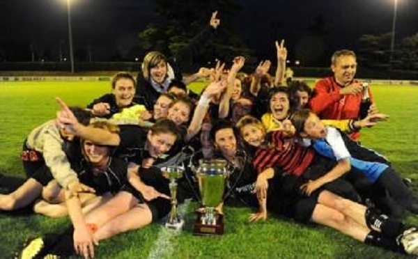 Coupe du Gers - Le trophée pour les filles de SIMORRE !