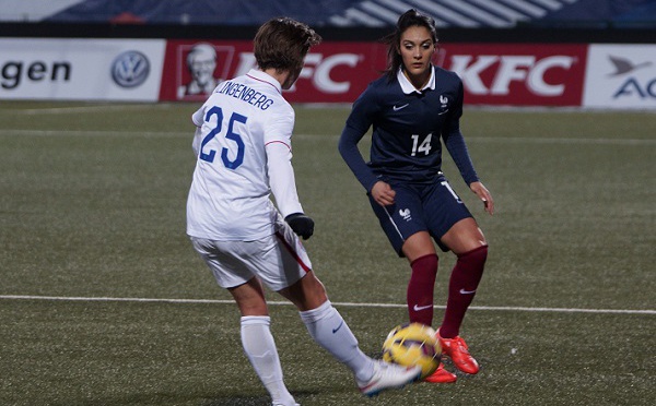 D1 - Louisa NECIB, out pour PSG - OL