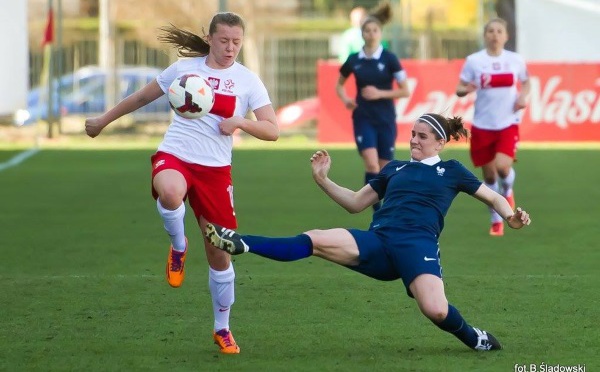 D1 - Charlotte BILBAULT (ASJ Soyaux) rejoint le FCF JUVISY