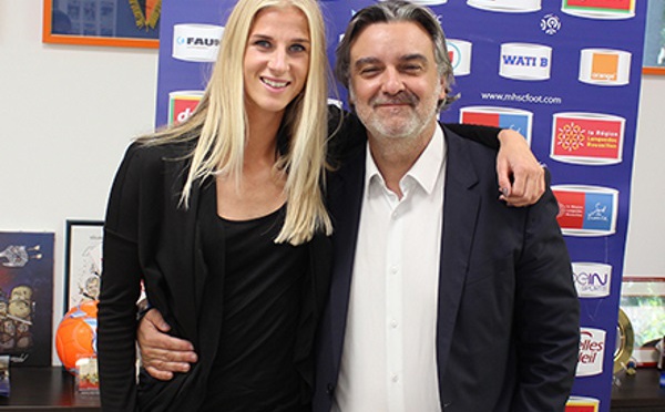 D1 - Sofia JAKOBSSON prolonge jusqu'en 2017 avec MONTPELLIER