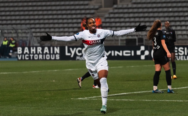 #D1Arkema - J11 : 11 sur 11 pour l'OL, l'ASSE enfonce BORDEAUX, le PSG remporte le derby