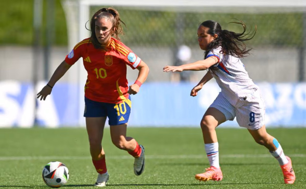 #U17F  La FRANCE a coulé face à l'ESPAGNE