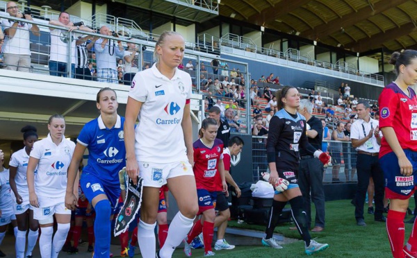 D1 - Amical - ESOF LA ROCHE - FCF JUVISY : 1-2