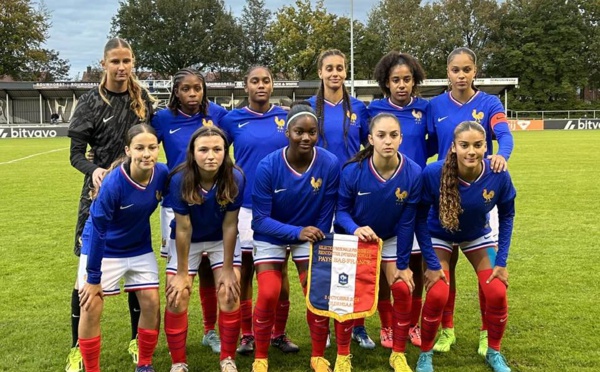 #U17F - La sélection U17 dos à dos avec les PAYS-BAS