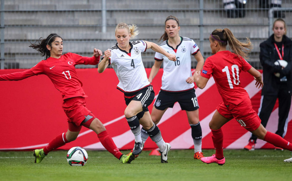 Euro 2017 (Eliminatoires) - L'ALLEMAGNE creuse l'écart dans le groupe 5