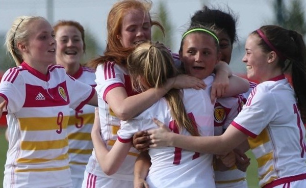 Euro U17 (Tour de qualification) - 22 équipes qualifiées rejoignent la FRANCE et l'ALLEMAGNE