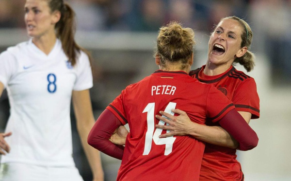 SheBelieves Cup - L'ALLEMAGNE inverse la tendance face à l'ANGLETERRE