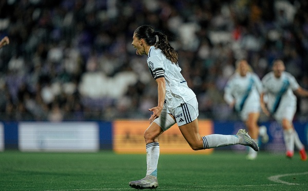 Les Parisiennes passent le cap des barrages (photo Parisfc.fr)