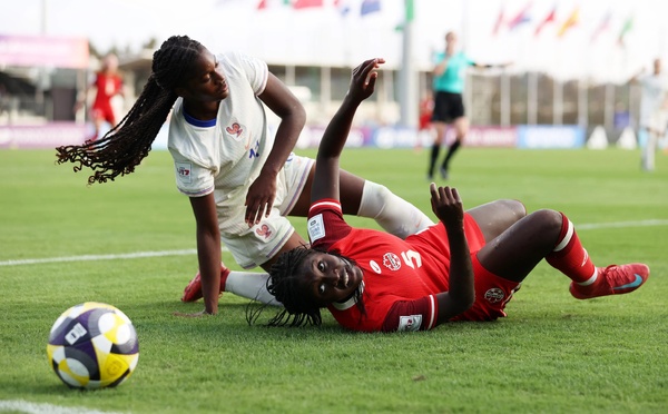 Les Françaises ont chuté et terminent à la 2e place du groupe (photo FIFA.com)