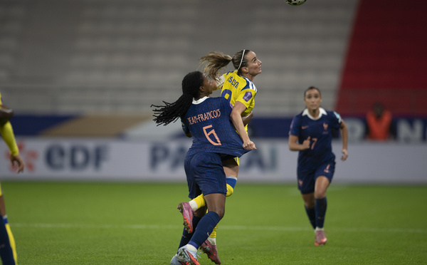 Bleues - La FRANCE décroche la première manche sur le fil
