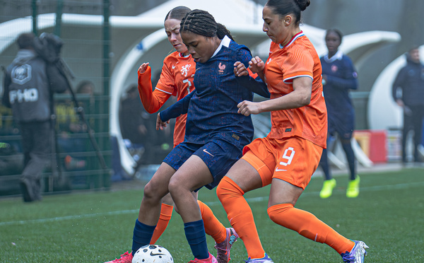 U17 - Les PAYS-BAS dominent les Bleuettes