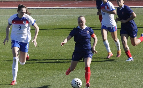 U23F - La FRANCE s'incline face à l'ANGLETERRE
