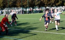 Lyon cartonne