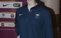 Le nouveau maillot des Bleues Le nouveau maillot des Bleues