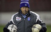 Guy ROUX : "On ne quitte pas un stade sans avoir récupéré tous les ballons !"