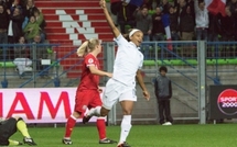 FRANCE - Elodie THOMIS se "réGalles" FRANCE - Elodie THOMIS se "réGalles"