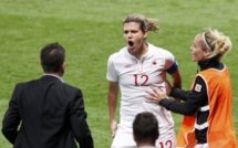 Christine SINCLAIR (CANADA) suspendue quatre matches Christine SINCLAIR (CANADA) suspendue quatre matches