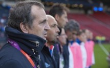 BLEUES - Bruno BINI : "Elles sont toutes prêtes à faire un centimètre l'une pour l'autre" BLEUES - Bruno BINI : "Elles sont toutes prêtes à faire un centimètre l'une pour l'autre"